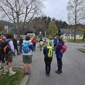 Traditionell pilgerten wir am weißen Sonntag nach Rein