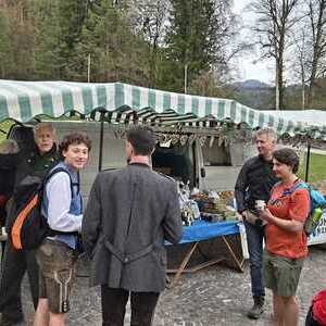 Traditionell pilgerten wir am weißen Sonntag nach Rein