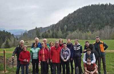 Traditionell pilgerten wir am weißen Sonntag nach Rein